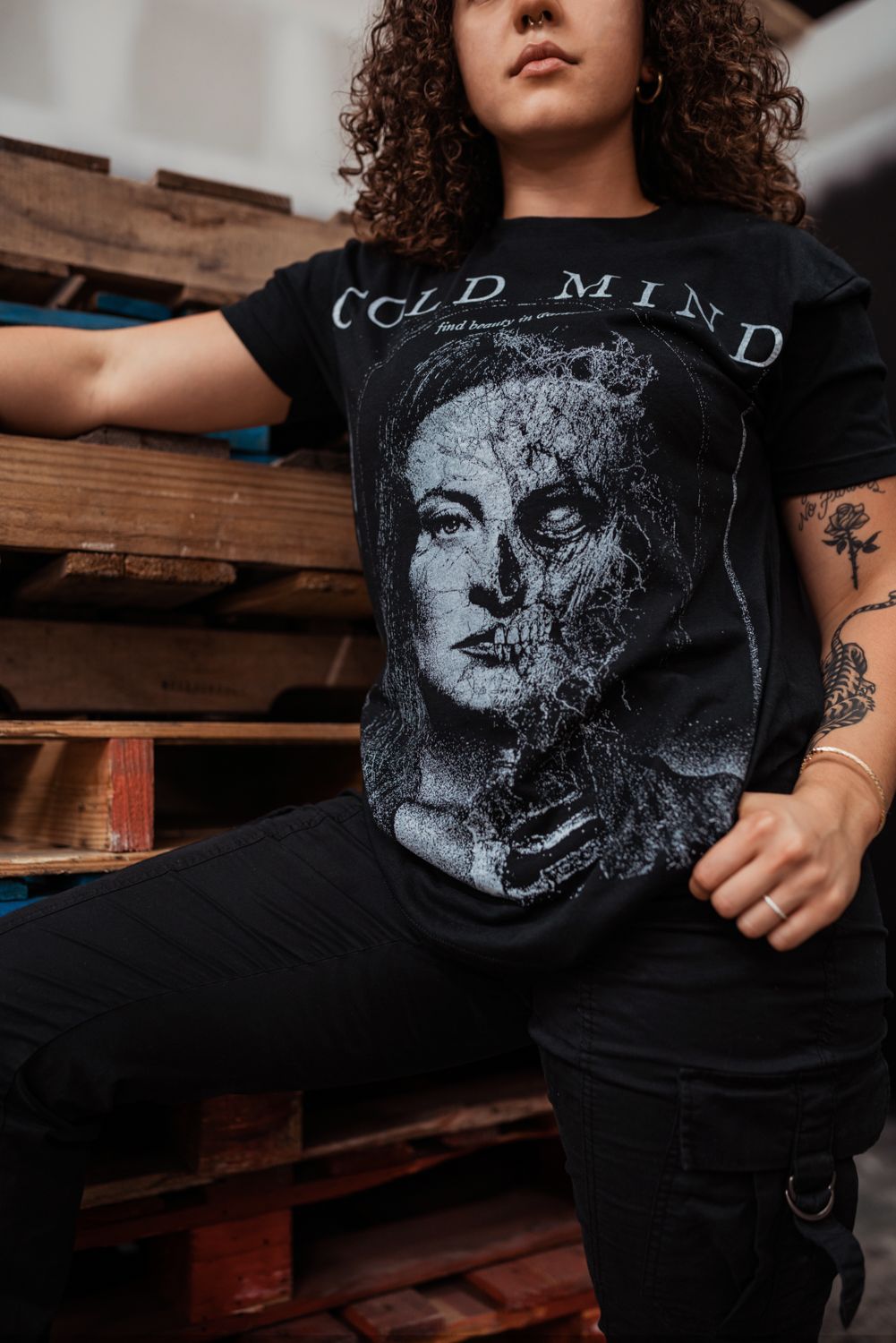 Cold Mind Beauty In Darkness T-Shirt